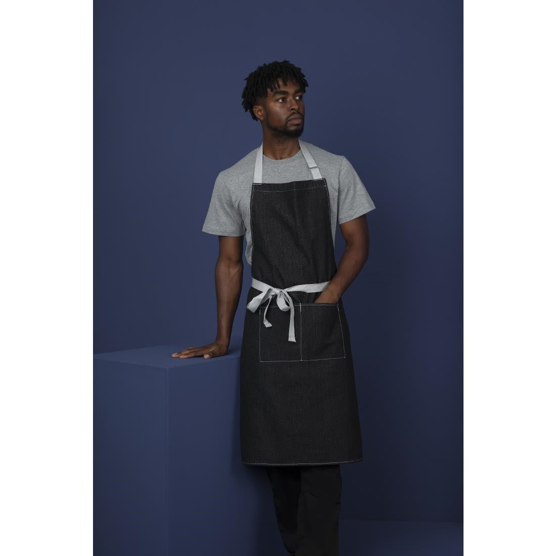 Southside Bib Apron Denim Black