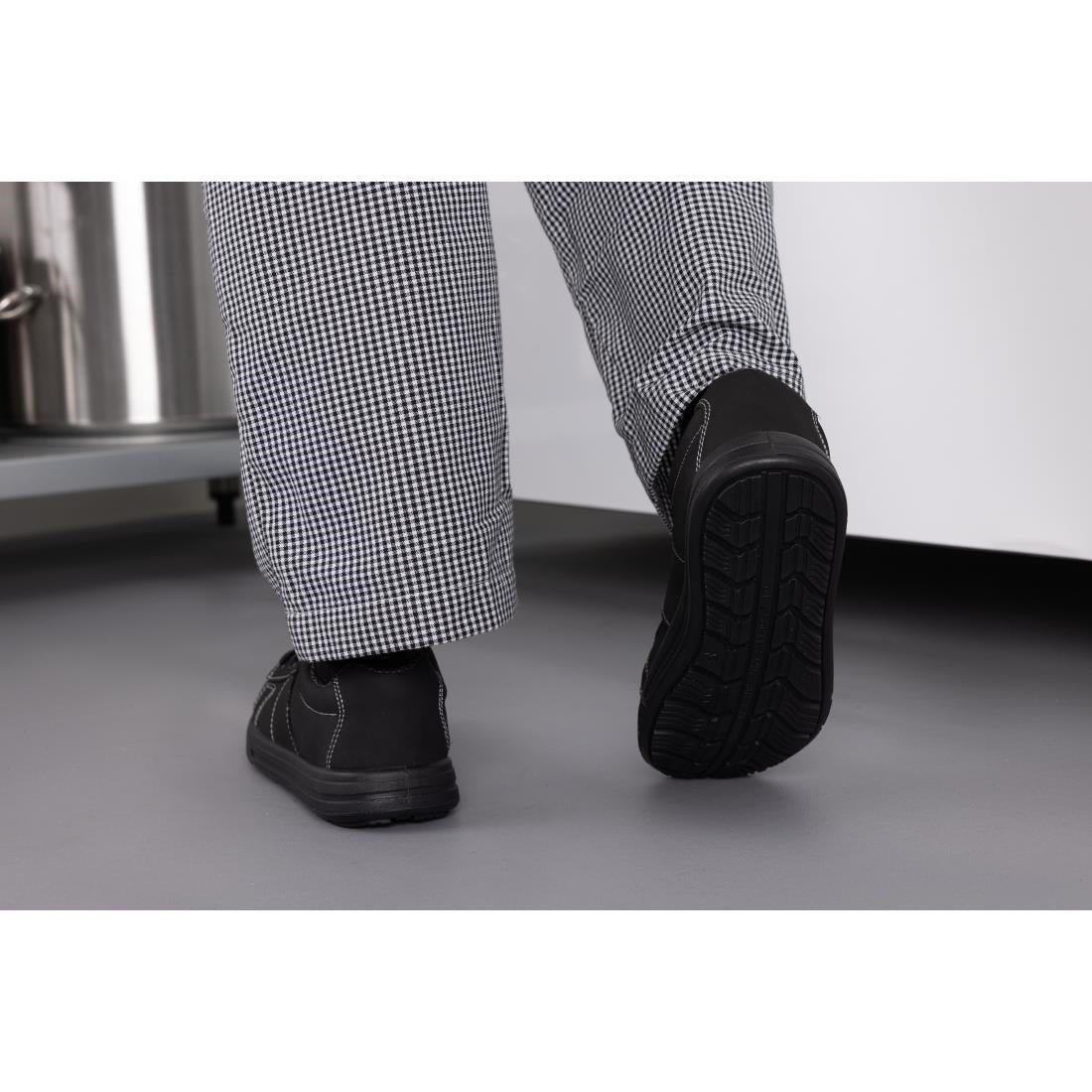 Slipbuster Yuvo Safety Trainers Black 46