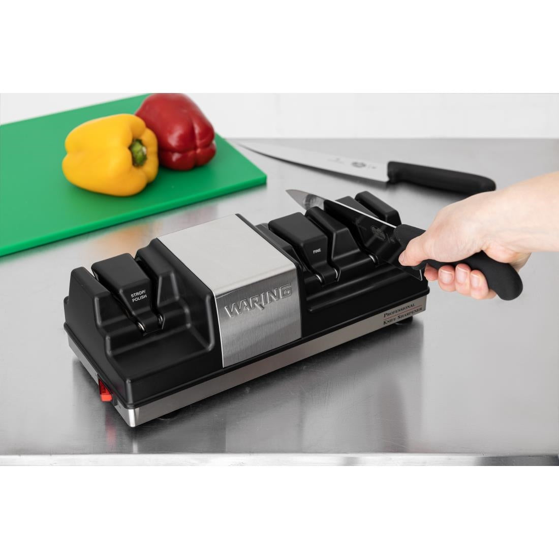 Waring Professional Electric Knife Sharpener WKS800K