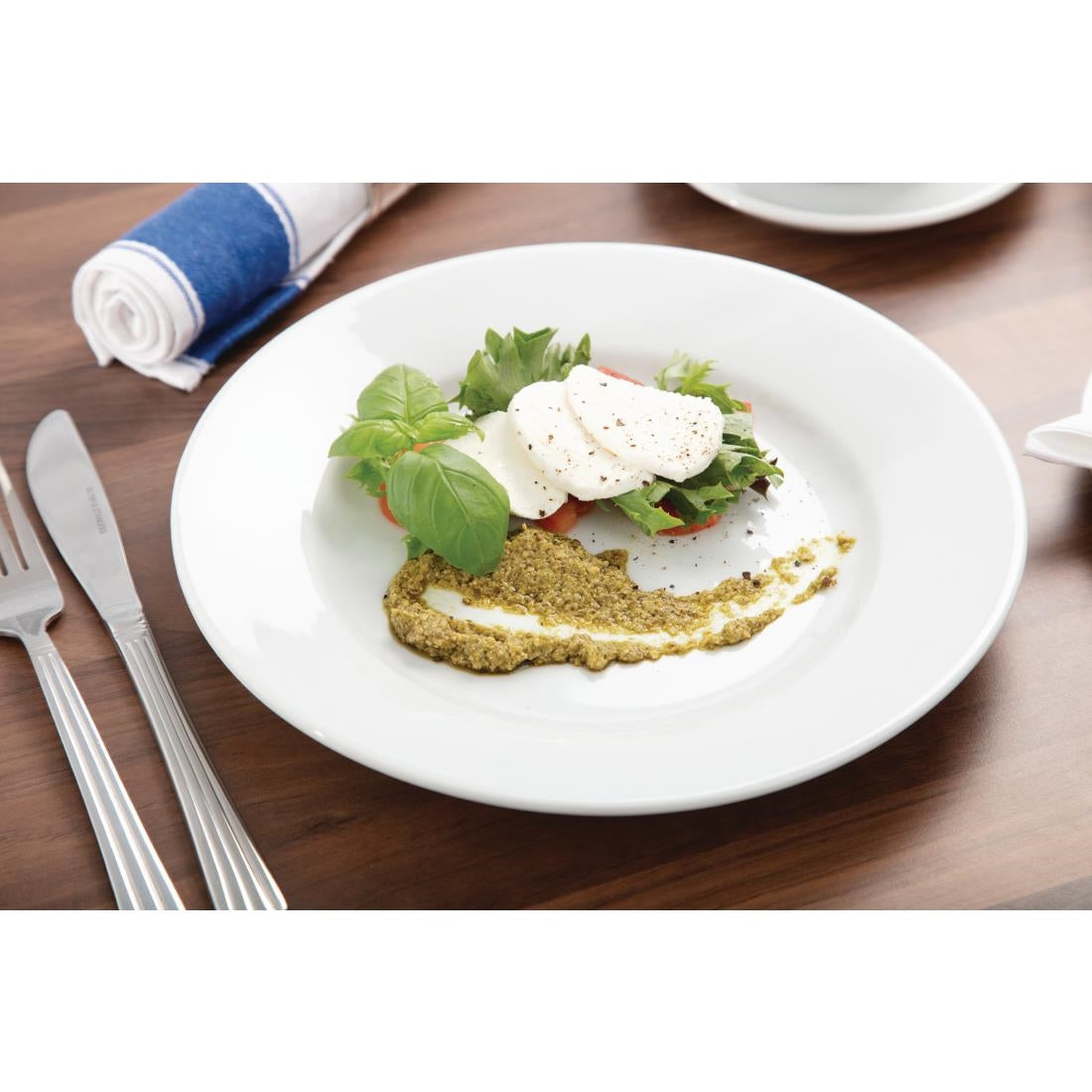 wide rimmed plates