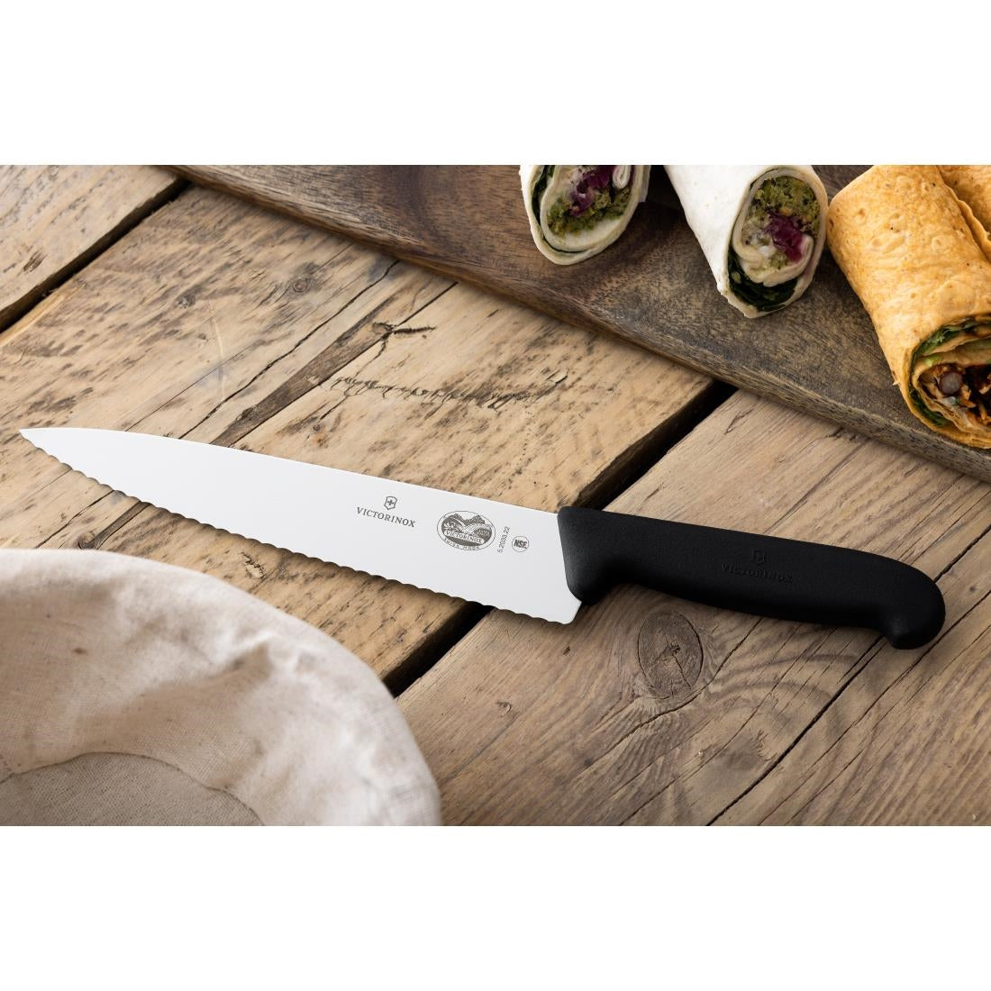 Victorinox Fibrox Serrated Carving Knife 22.2cm