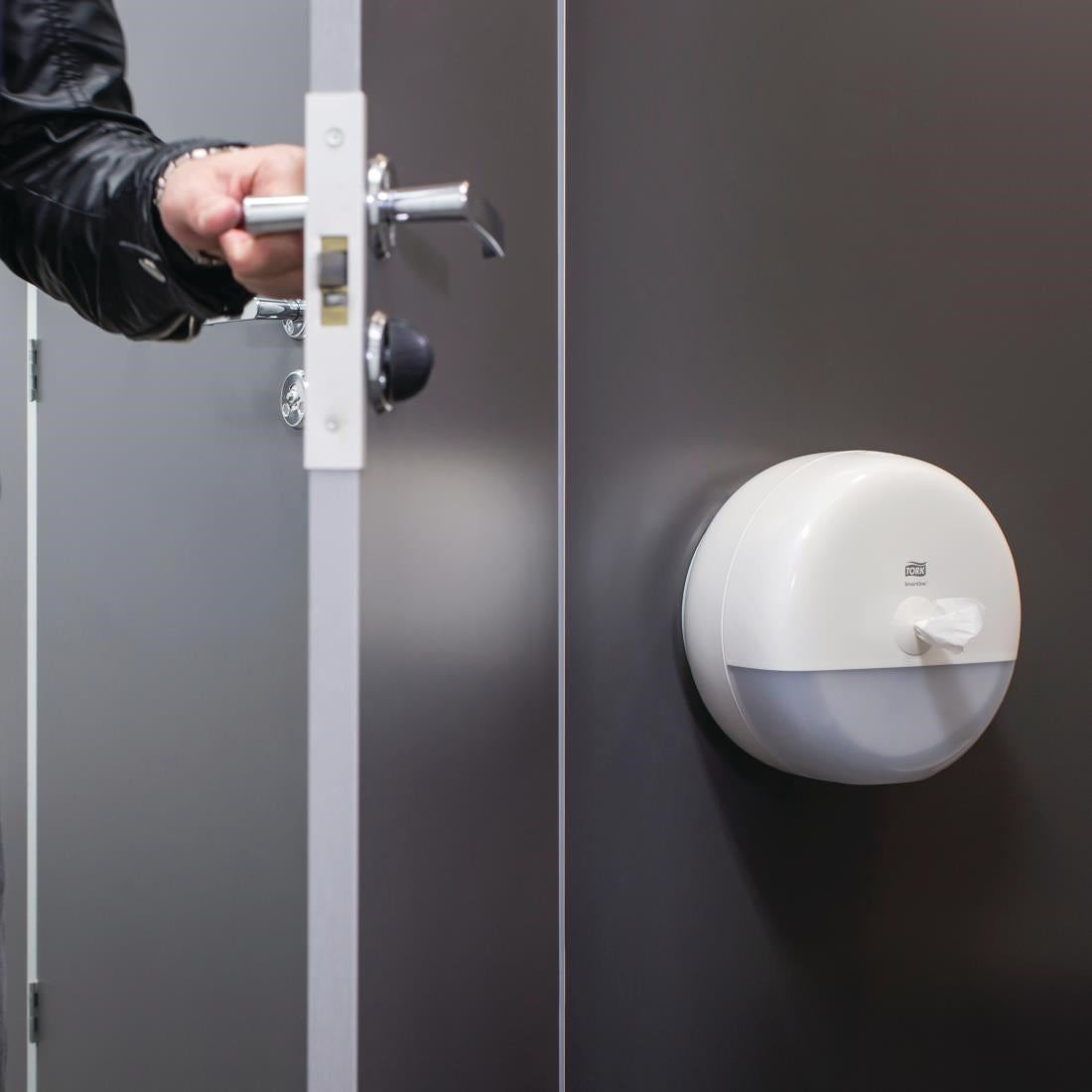 Tork SmartOne Toilet Roll Dispenser White T8
