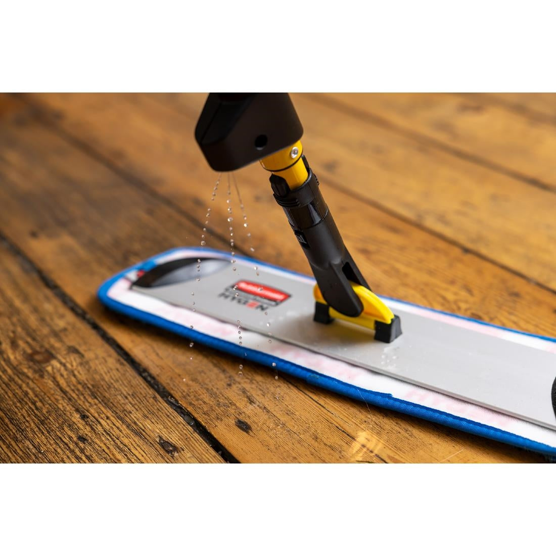 Rubbermaid Hygen Pulse Microfibre Spray Mop Yellow