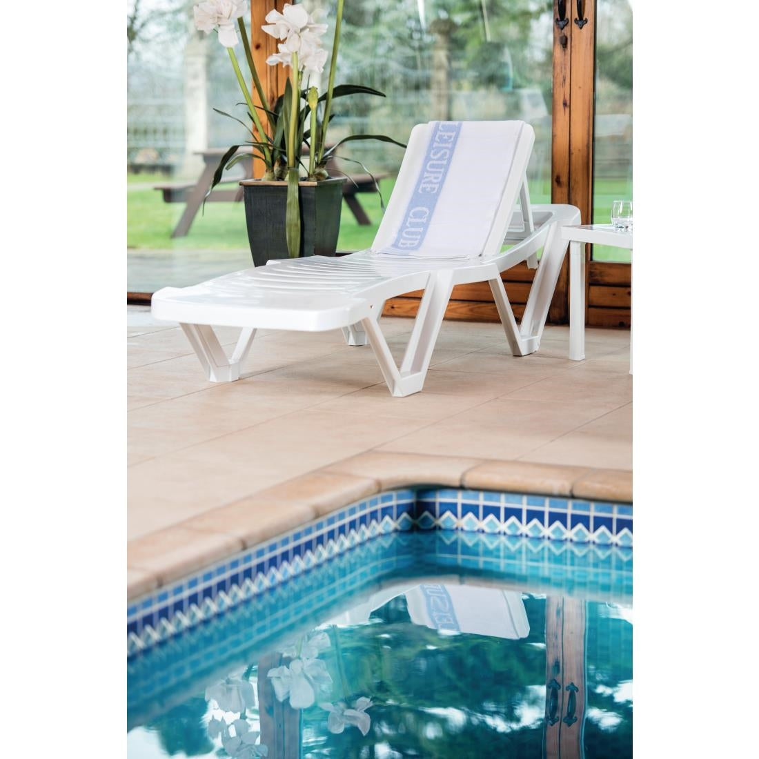 Polypropylene Sun Loungers White (2 Pack)