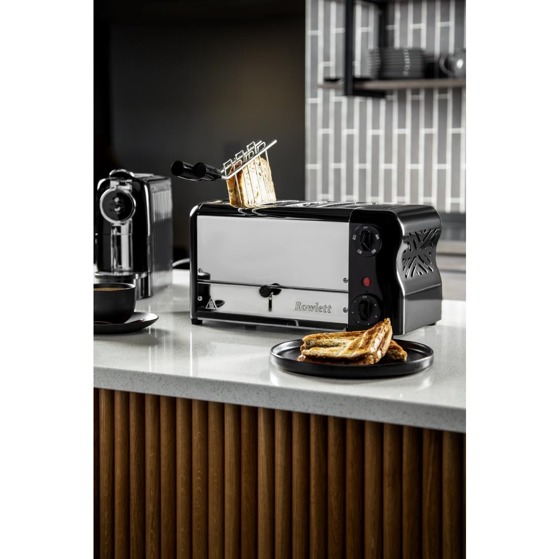 Rowlett Esprit 4 Slot Toaster Jet Black w/2x Additional Elements & Sandwich Cage