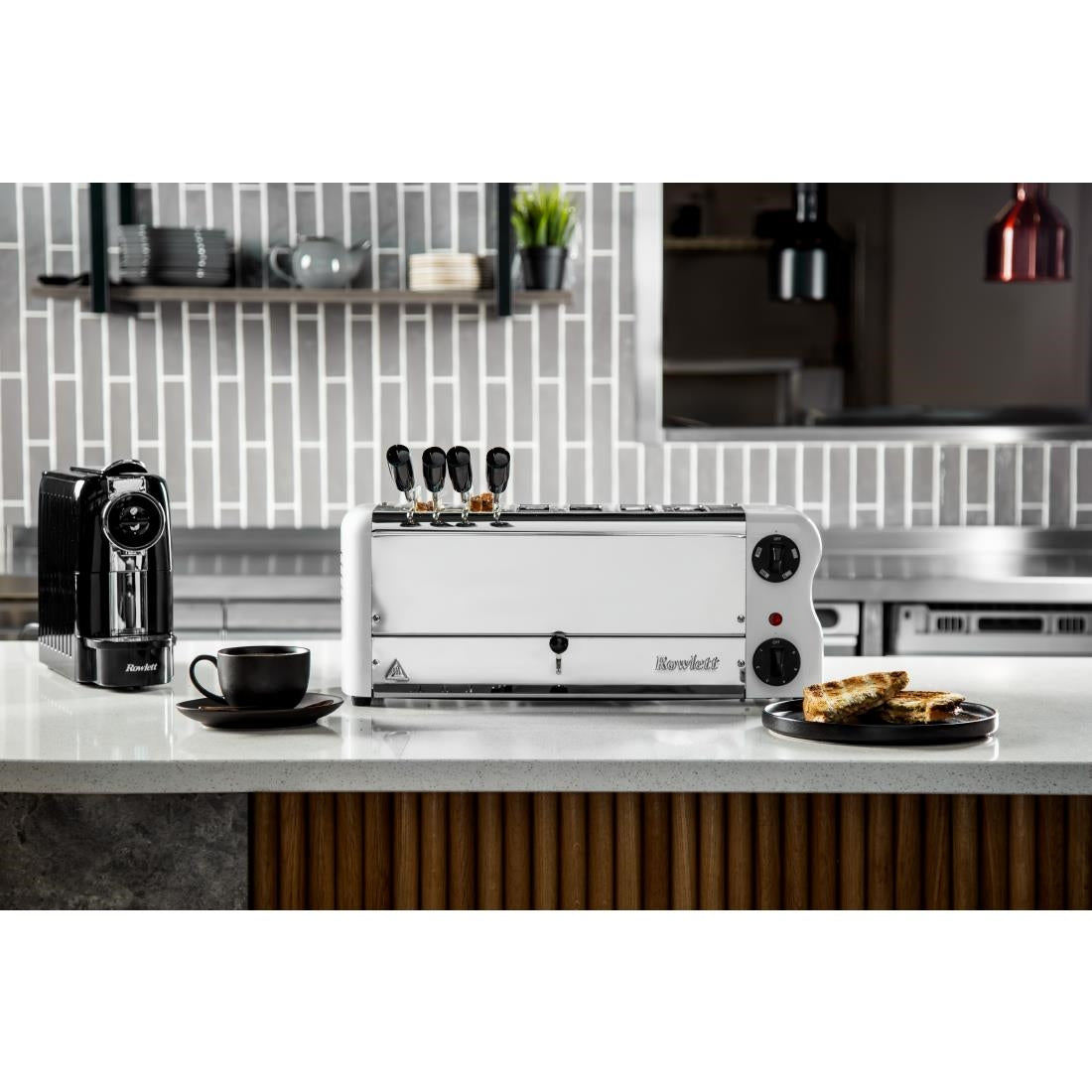 Rowlett Esprit Toaster White 6 Slot w/2x Additional Elements & Sandwich Cage
