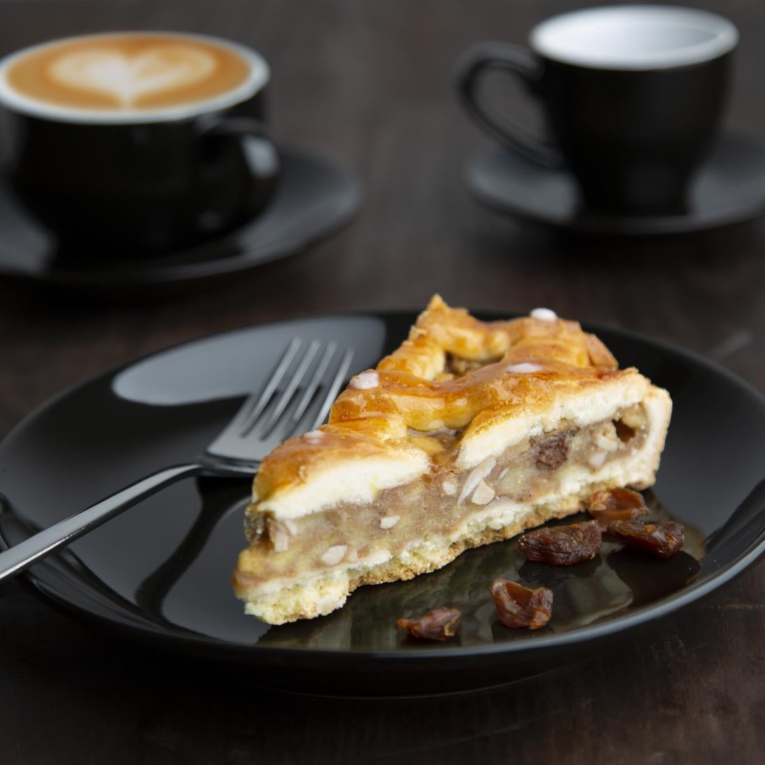 Olympia Cafe Coupe Plates Black 200mm (12 Pack)