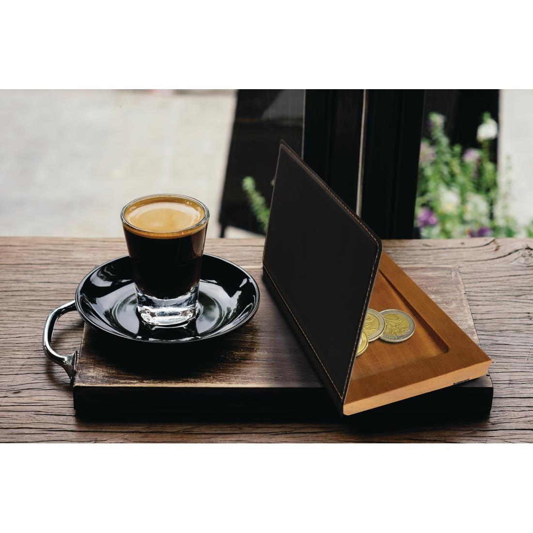 Trendy Wallet Bill Presenter