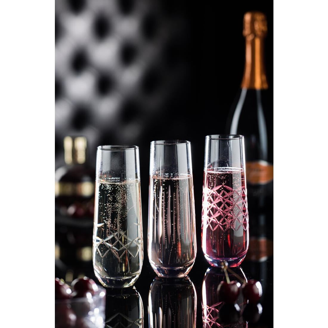 Utopia Raffles Diamond Champagne Glasses 300ml (6 Pack)