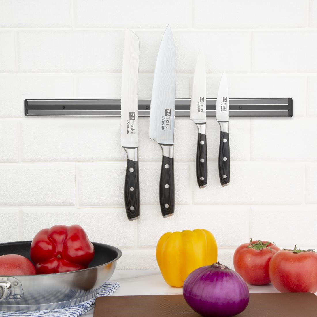 Vogue Magnetic Knife Rack 610mm