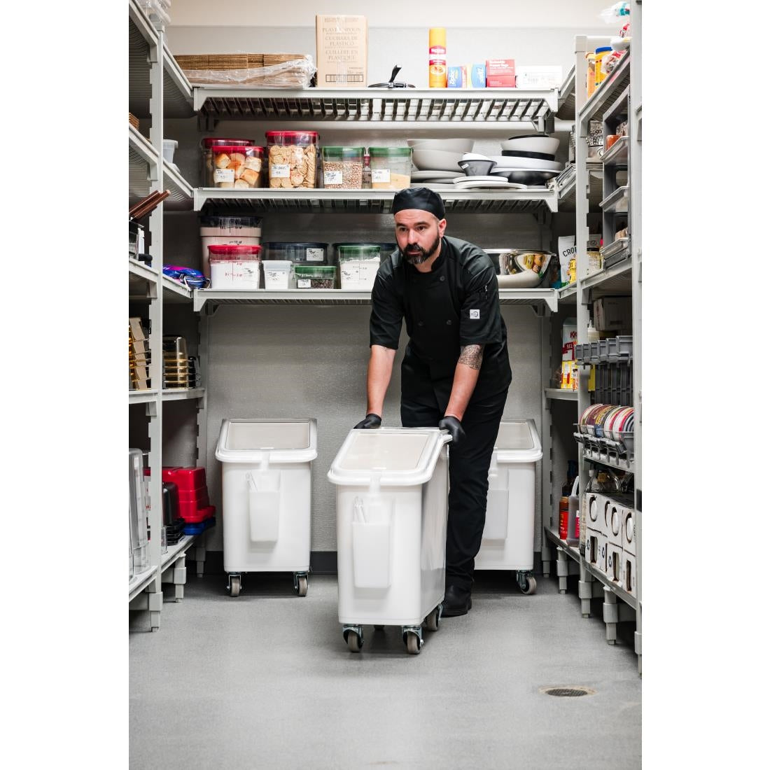Cambro Mobile Ingredient Bin White 102Ltr