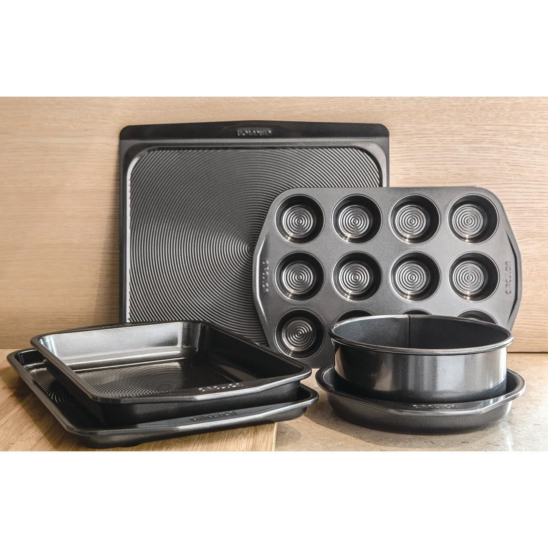 Circulon Rectangular Cake Tin 390mm 46143