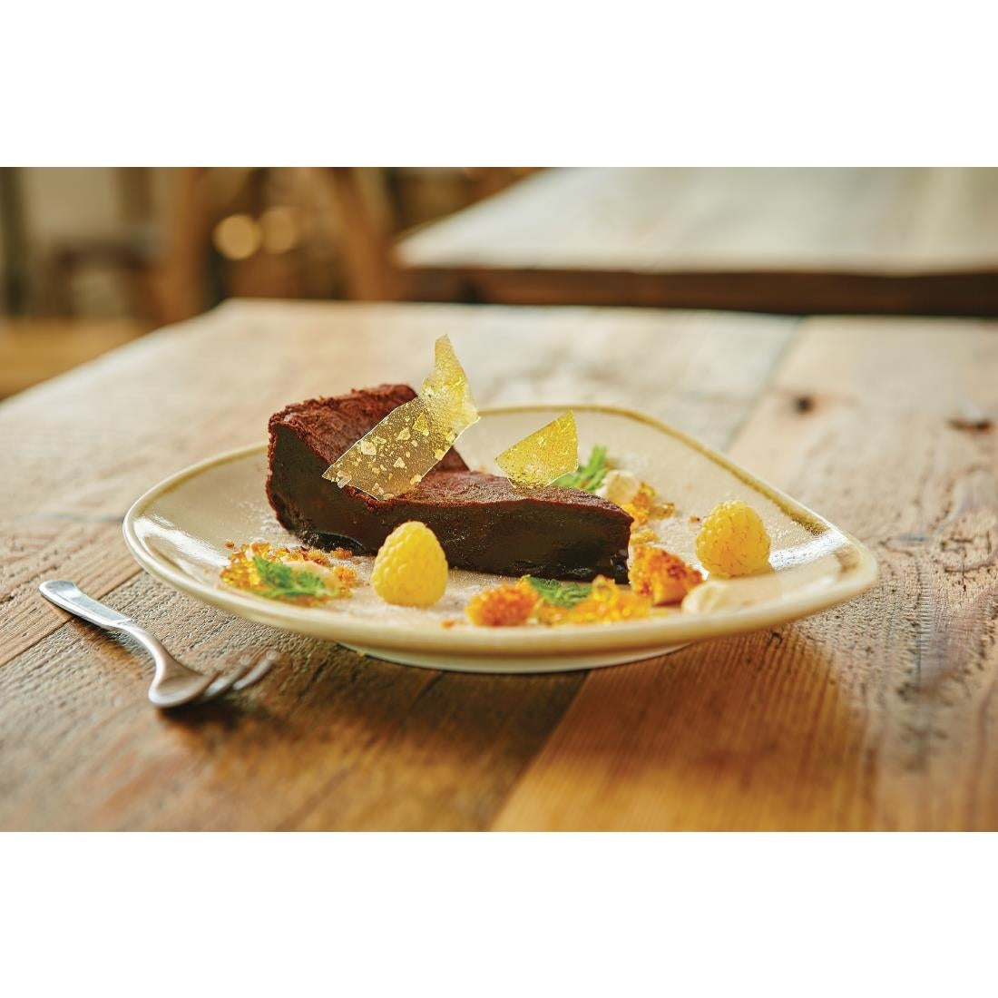 Olympia Kiln Triangular Plates Sandstone 230mm (6 Pack)