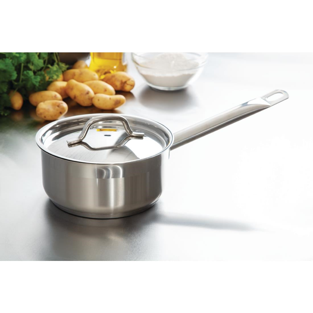 Nisbets Essentials Stainless Steel Saucepan with Lid 16cm