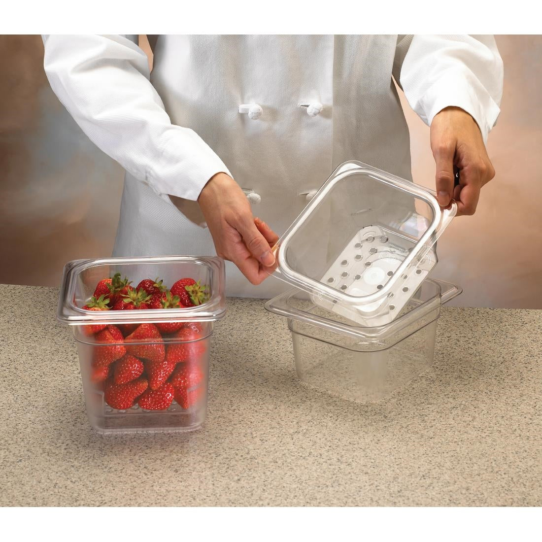 Cambro Polycarbonate 1/6 Gastronorm Tray 100mm
