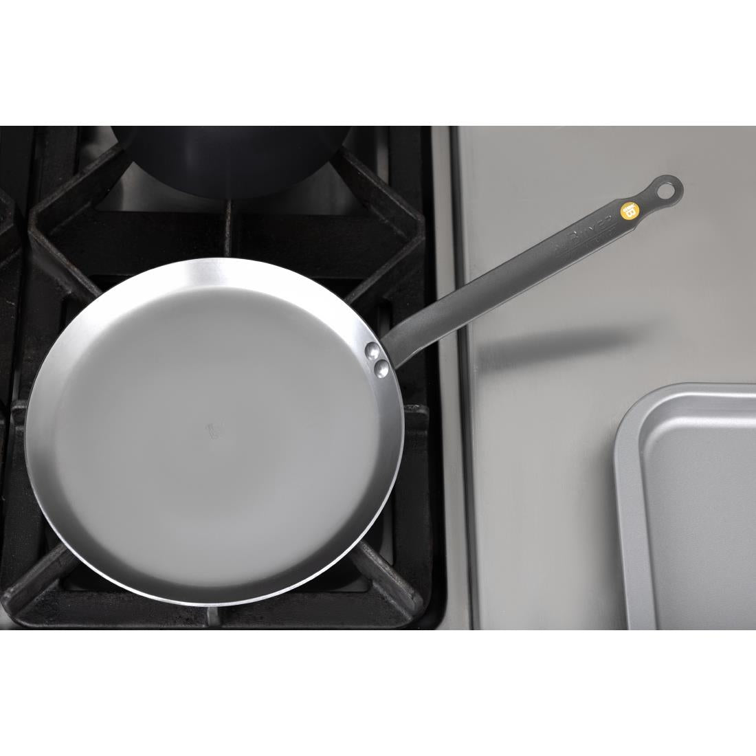 De Buyer Mineral B Black Iron Crepe Pan 24cm