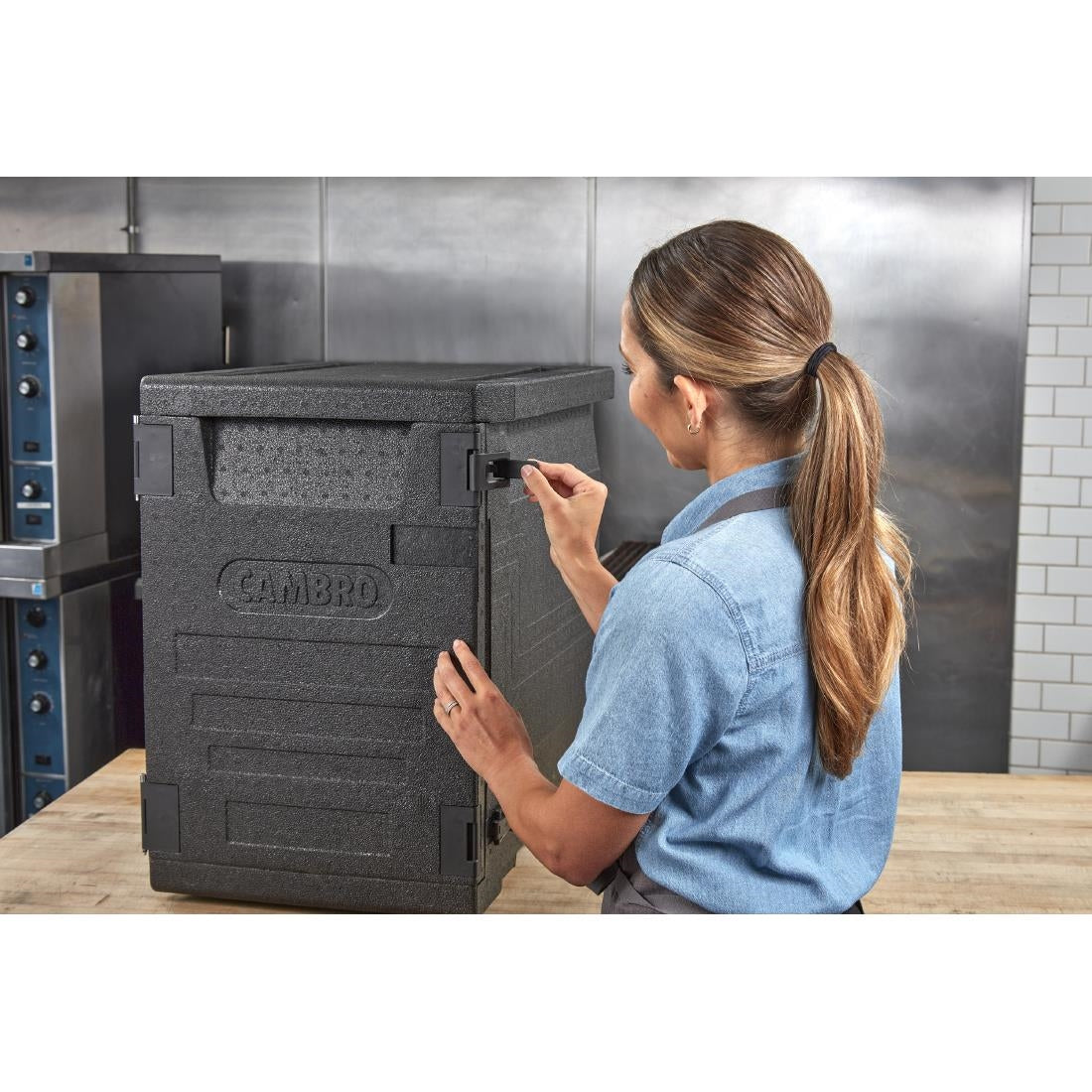 Cambro Insulated Front Loading Food Pan Carrier 86Ltr