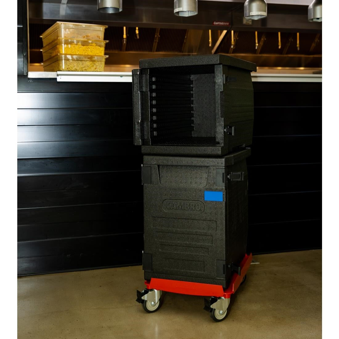 Cambro Insulated Front Loading Food Pan Carrier 86Ltr