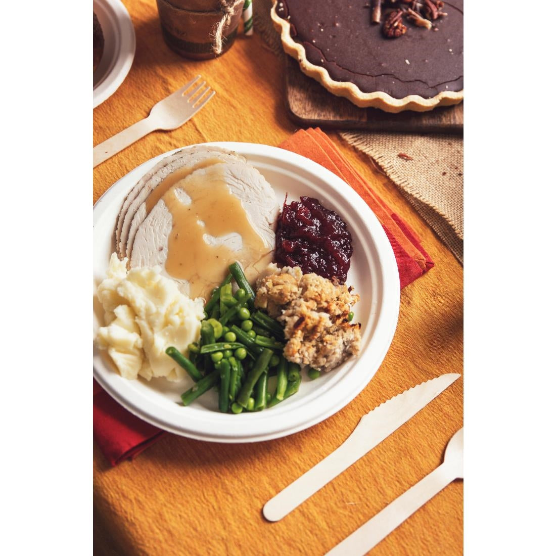 Vegware Compostable Nourish Moulded Fibre Plates White 226mm (500 Pack)