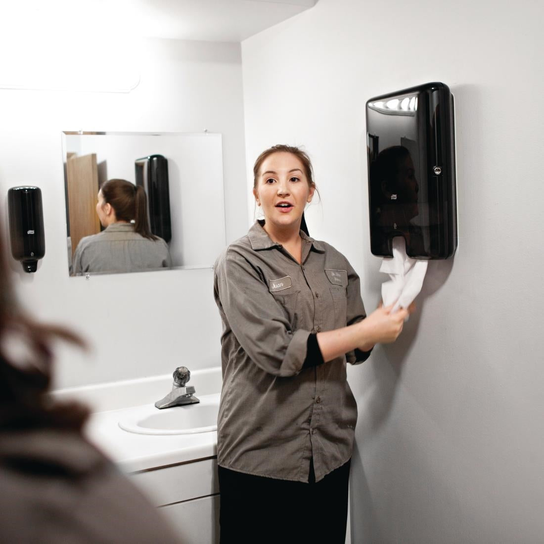 Tork Xpress Extra-Soft Multi-Fold Hand Towels 2-Ply (2100 Pack)