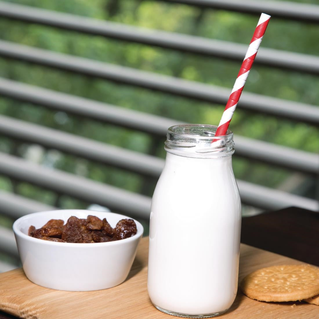 Fiesta Compostable Bendy Paper Straws Red Stripes (250 Pack)