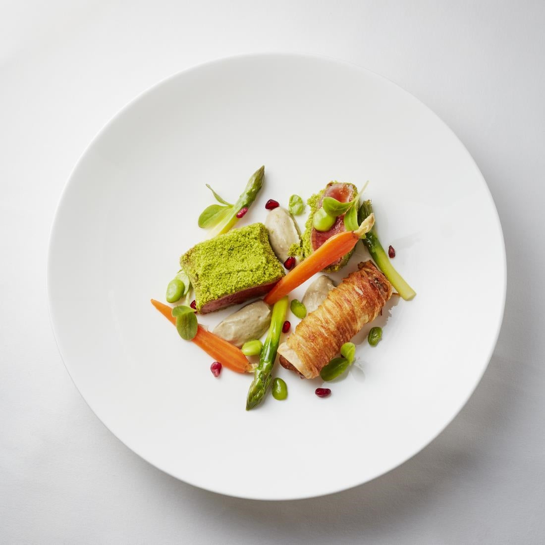 Royal Crown Derby Whitehall Coupe Plates 300mm (6 Pack)