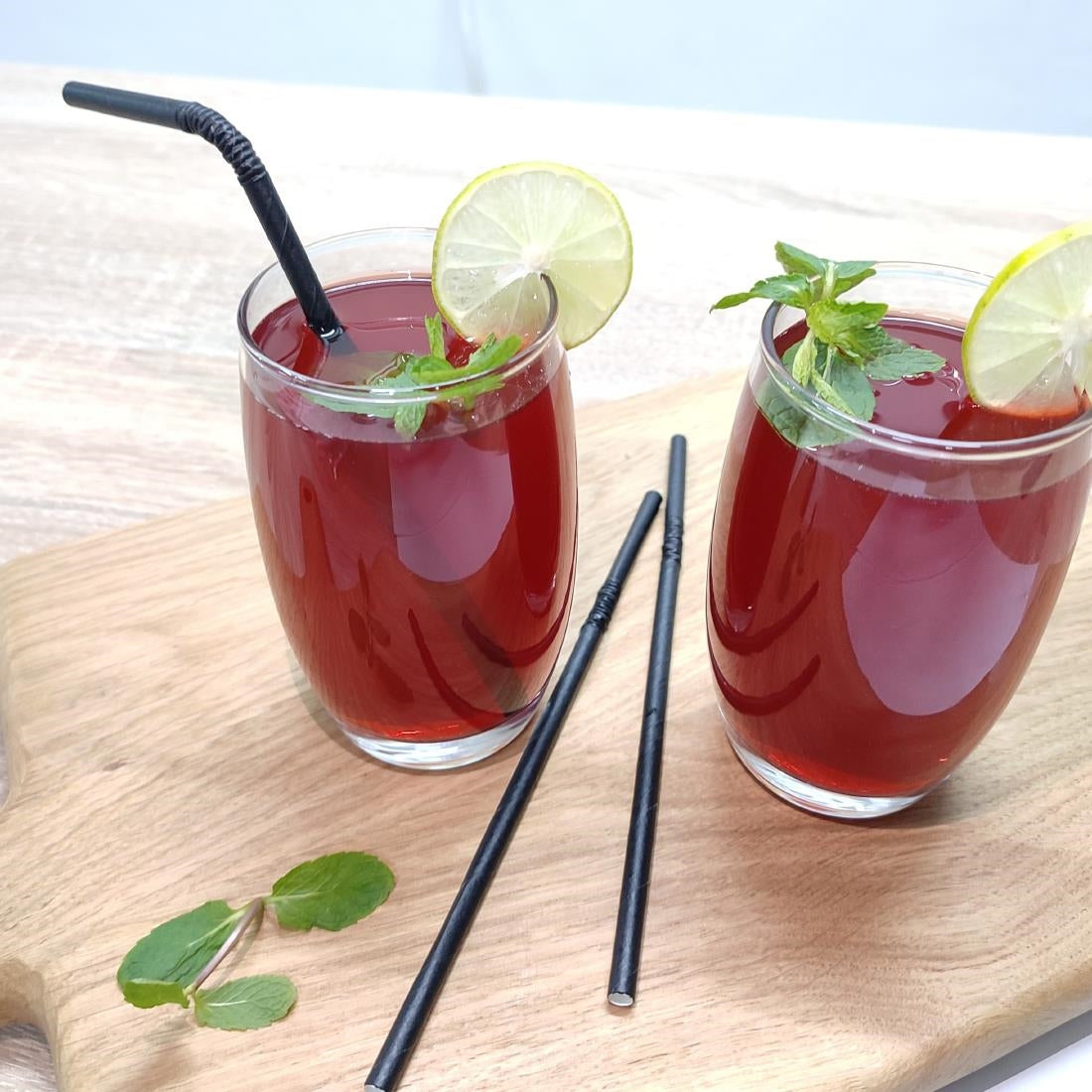 Fiesta Compostable Individually Wrapped Bendy Paper Straws Black (250 Pack)