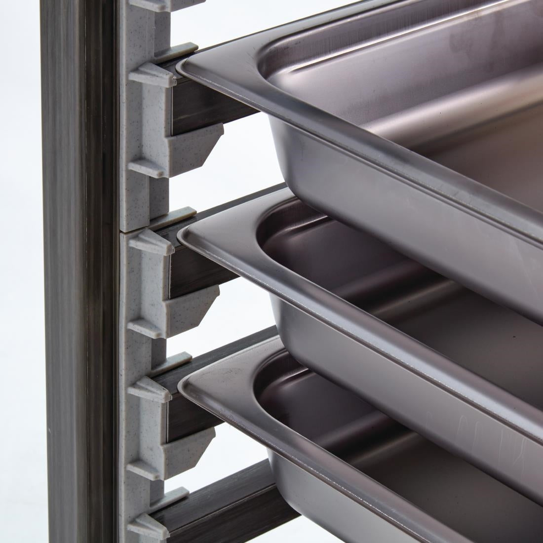 Cambro 1/1 Gastronorm Trolley 9 Tray Capacity Short