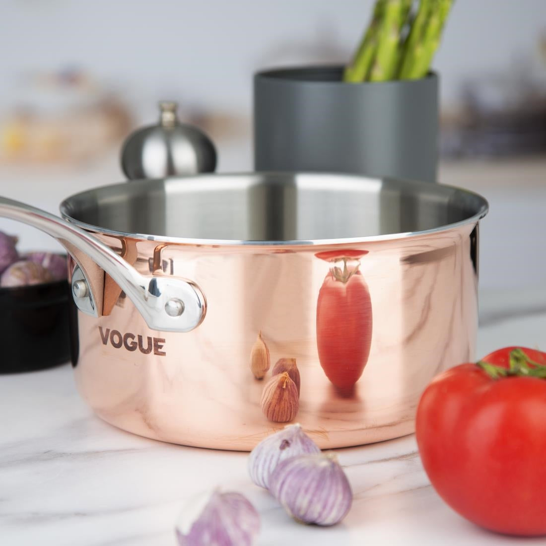 Vogue Copper Tri-Wall Saucepan 20cm