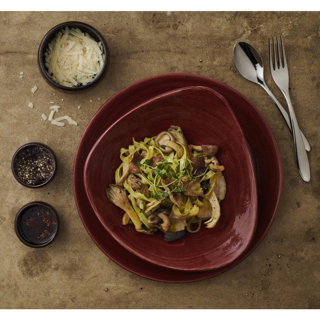 Churchill Stonecast Patina Red Rust Evolve Coupe Plates 219mm (12 Pack)