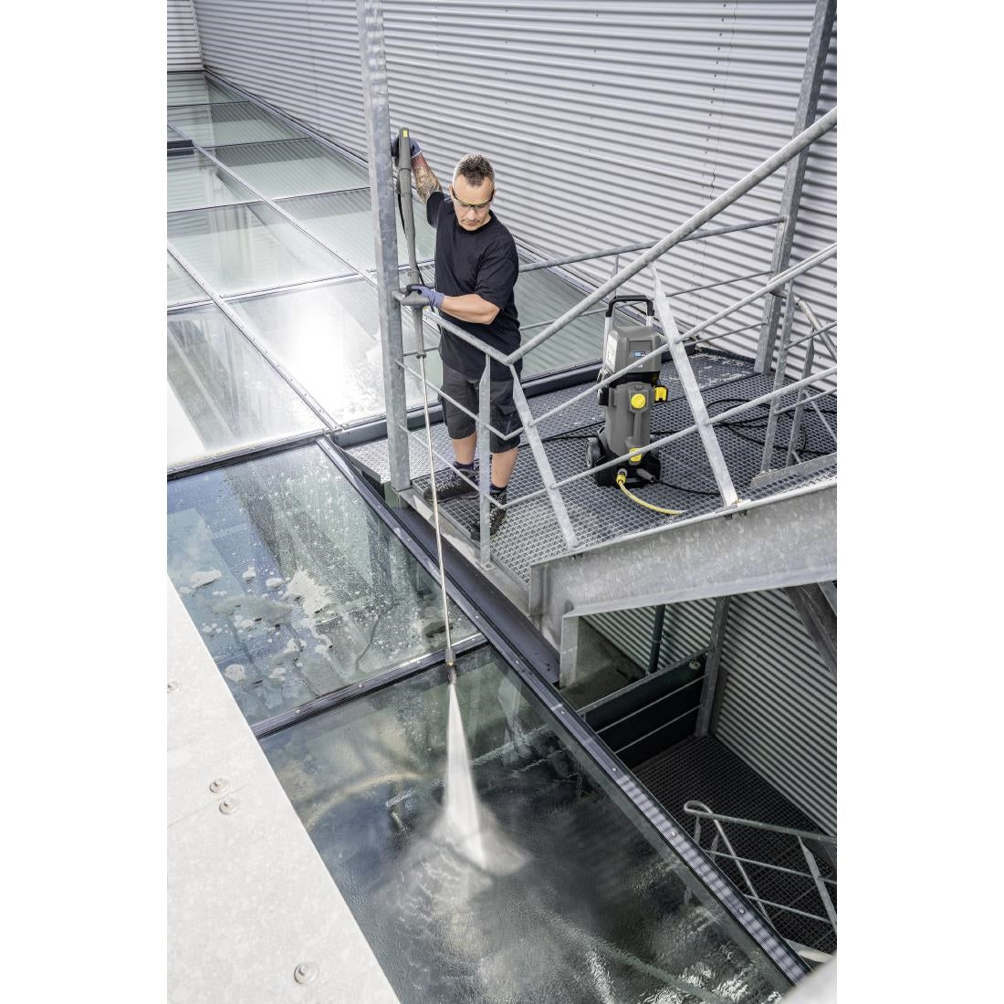 Karcher Battery High Pressure Cleaner HD 4/11 C BP Without Battery and Charger