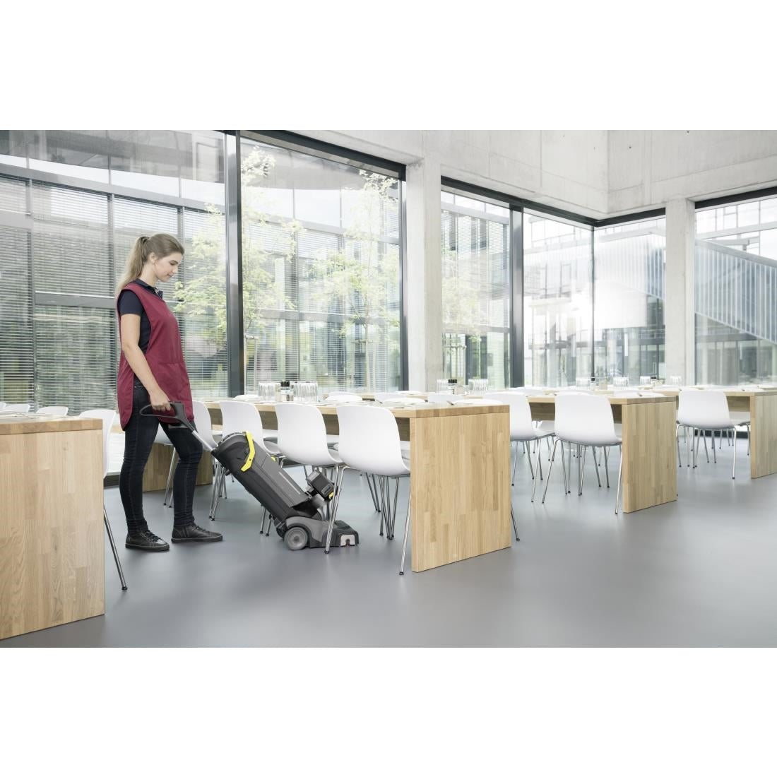 Karcher Scrubber Dryer BR 30/4 C BP Without Battery and Charger