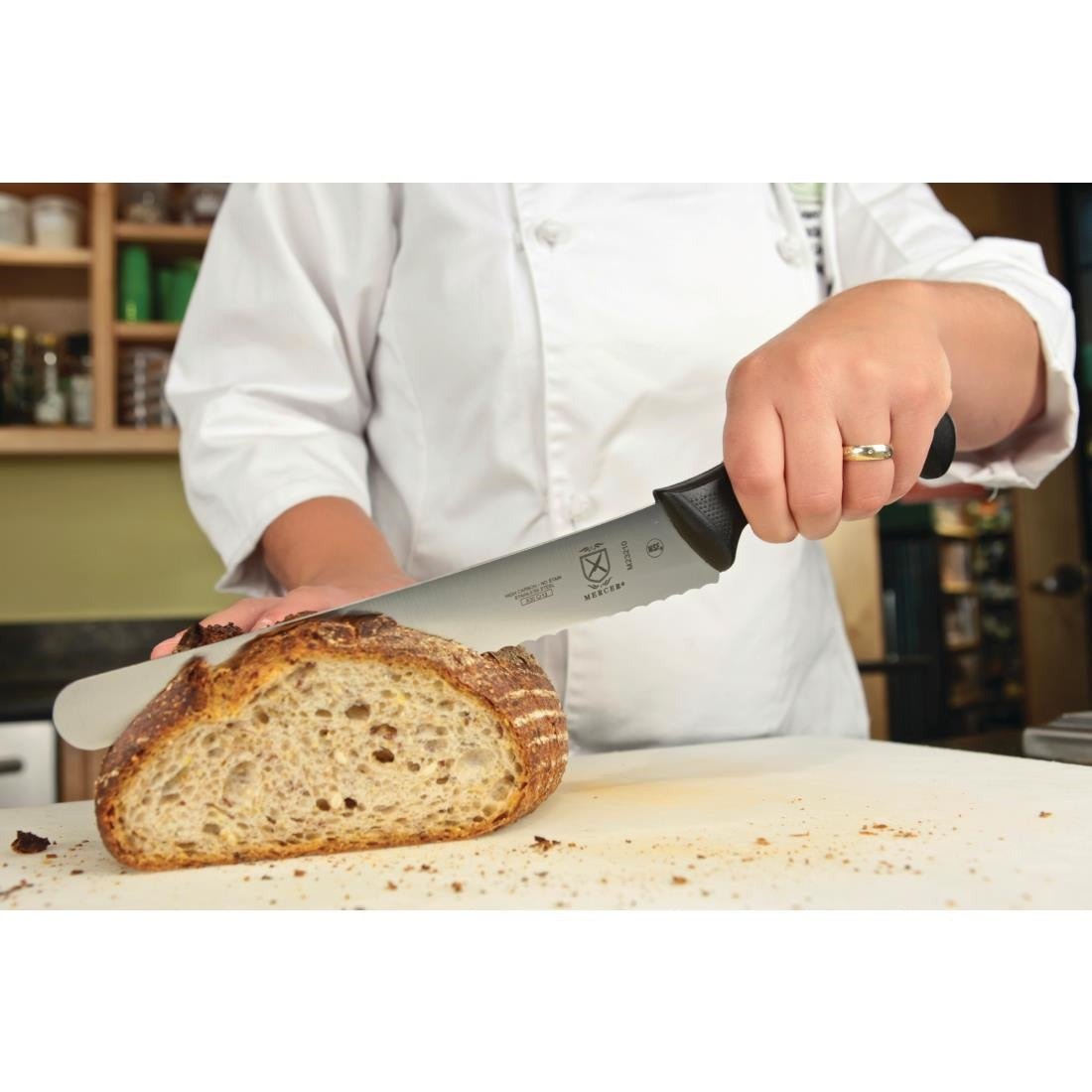 Mercer Culinary Millennia Wide Bread Knife Black 25.4cm