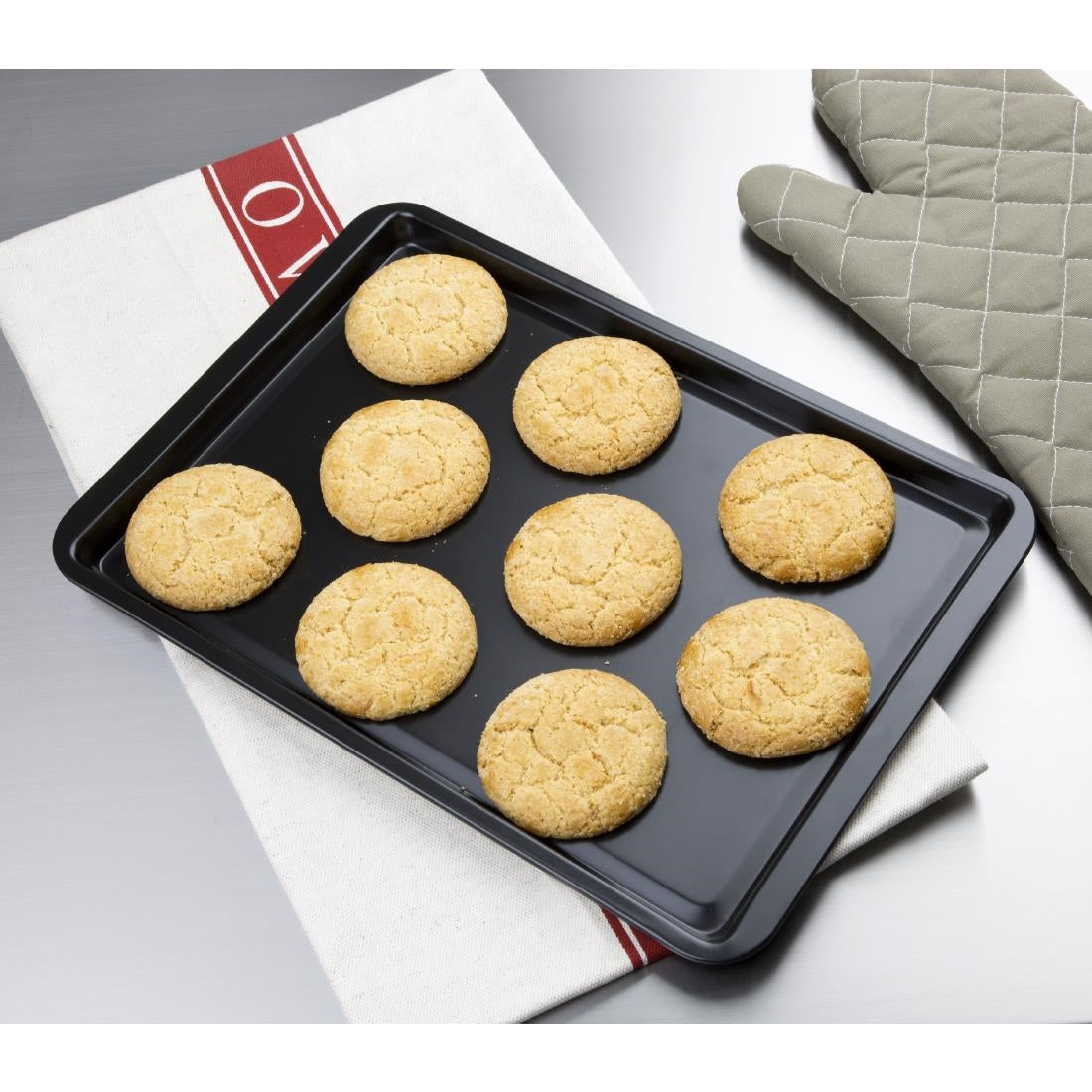 Vogue Non-Stick Carbon Steel Baking Tray 370x257mm