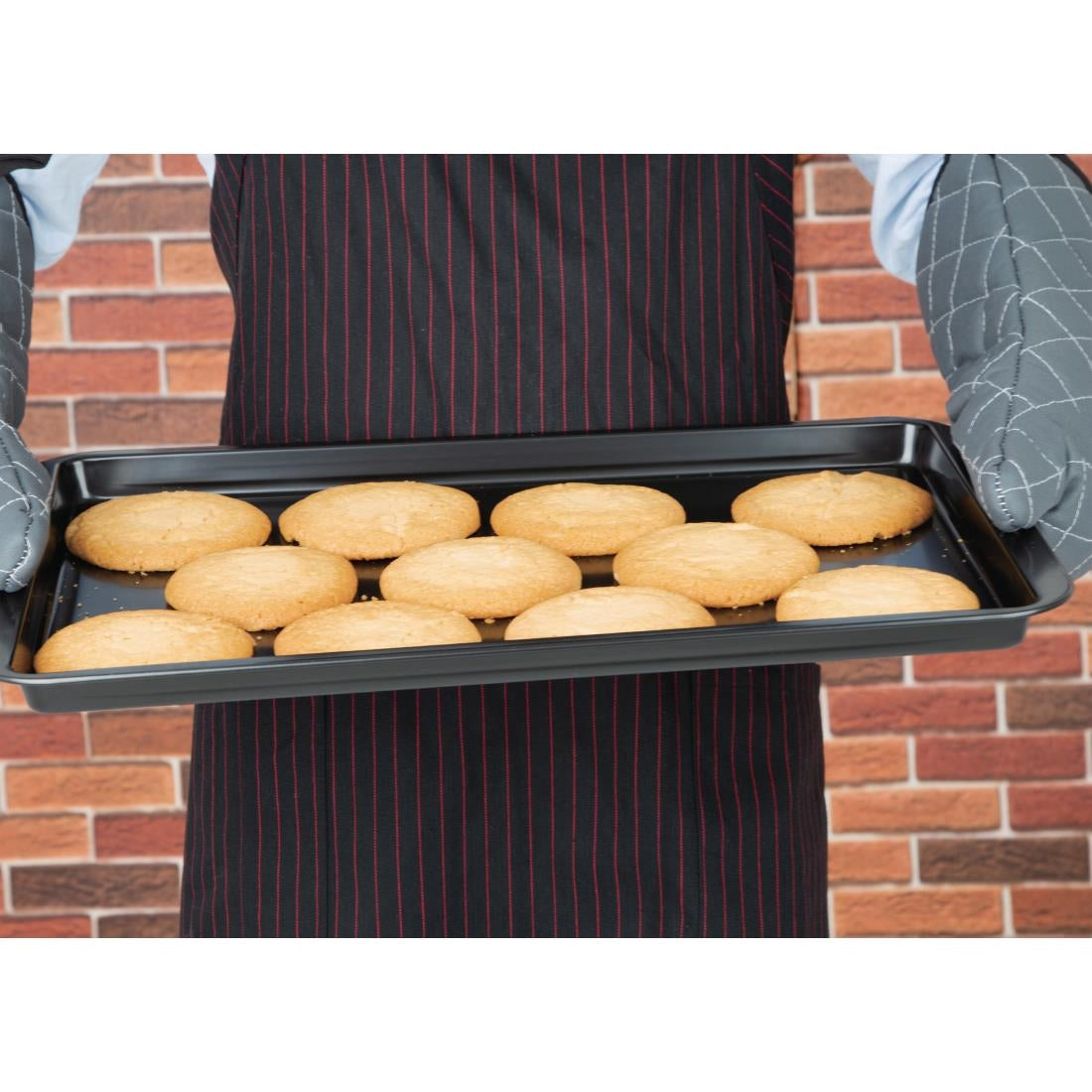 Vogue Non-Stick Carbon Steel Baking Tray 482x305mm