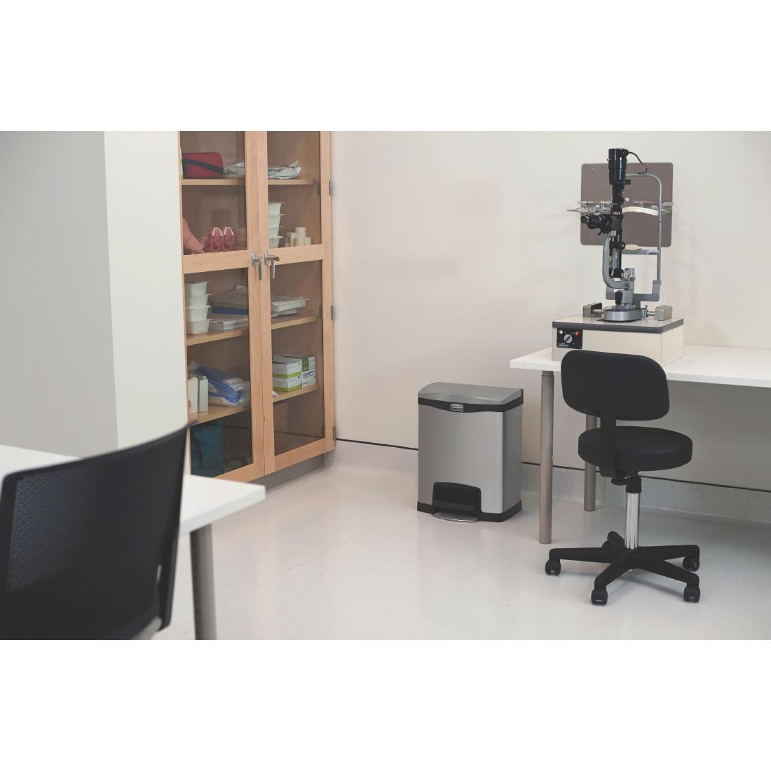 Rubbermaid Slim Jim Front Step-On Pedal Bin Stainless Steel 30Ltr