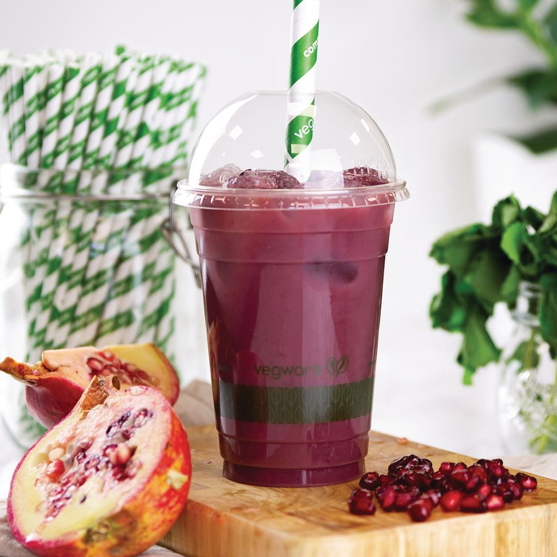 Vegware Compostable Cold Cup Domed Lids 340ml / 12oz and 455ml / 16oz (1000 Pack)