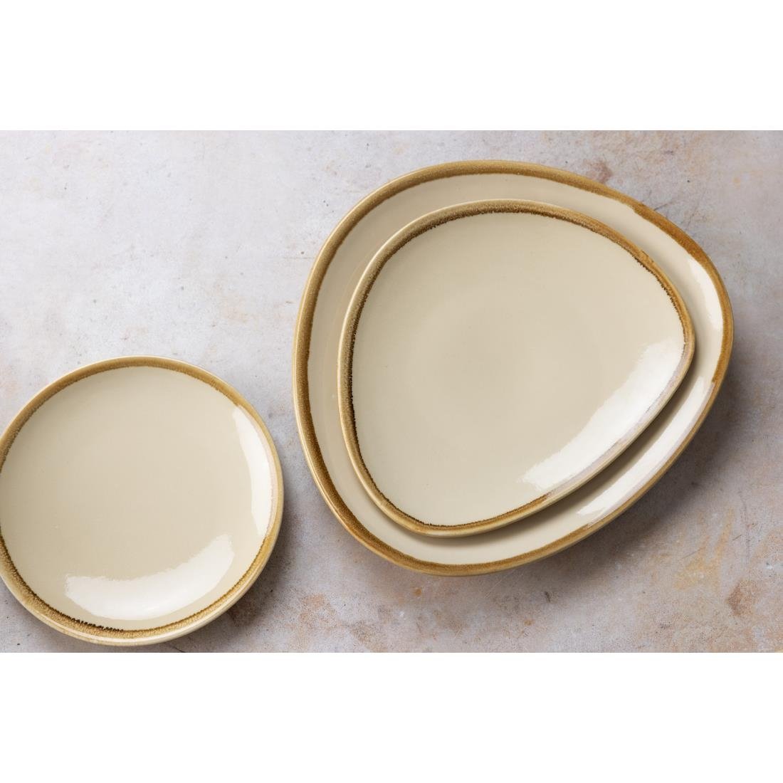 Olympia Kiln Triangular Plates Sandstone 280mm (4 Pack)