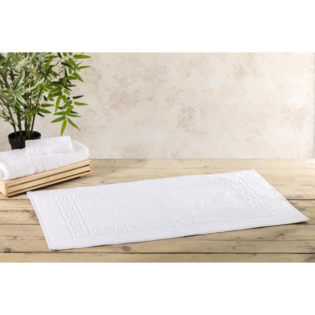 Mitre Comfort Nova Bath Mat White