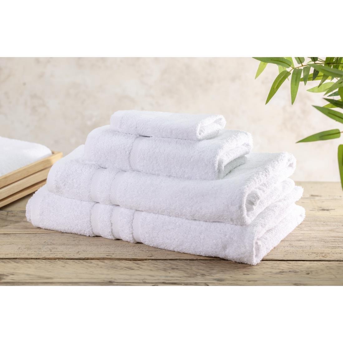Mitre Comfort Nova Bath Sheet White