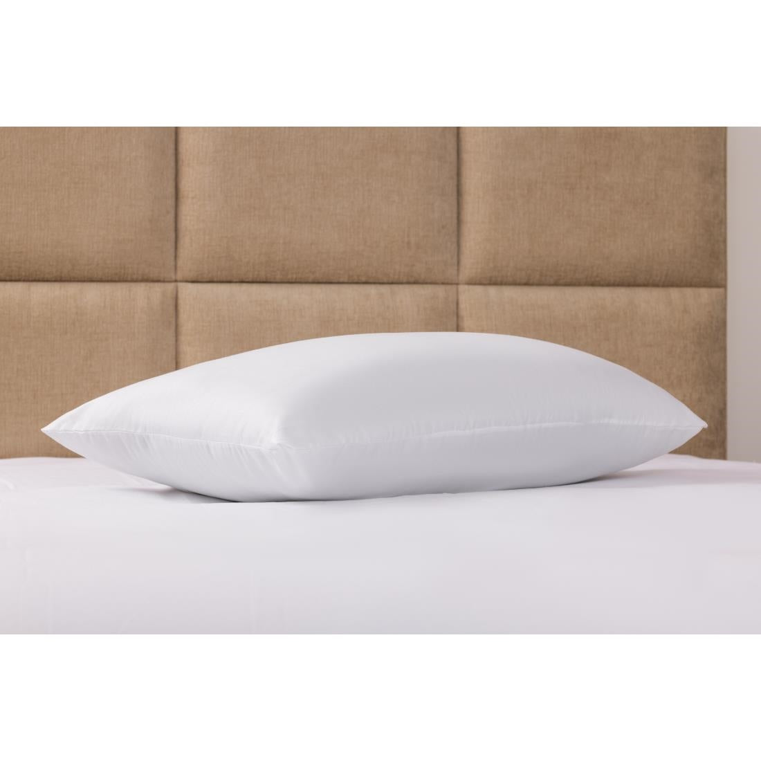 Mitre Comfort Simply Soft Pillow