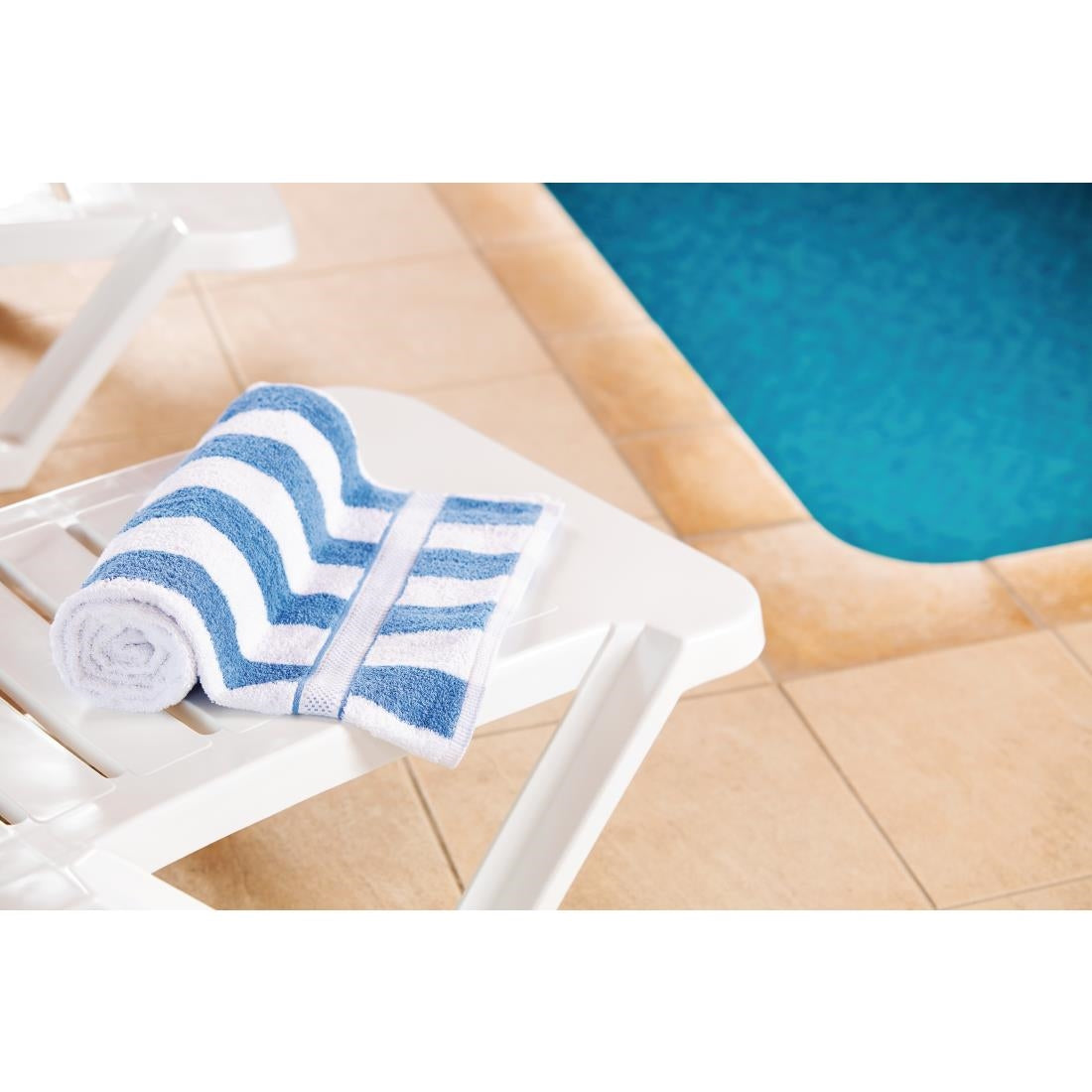 Mitre Comfort Splash Towel Blue