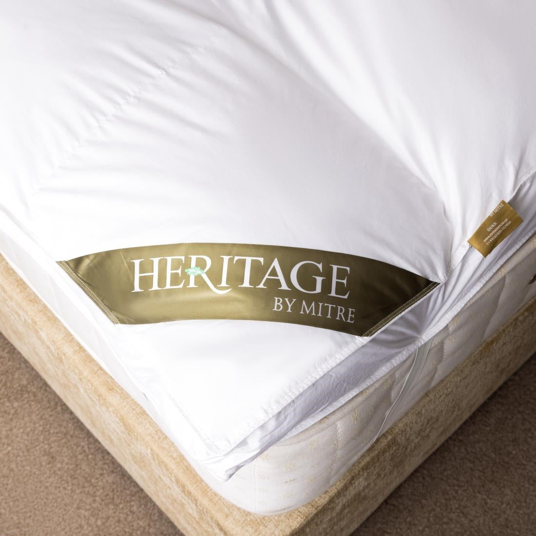 Mitre Heritage Duke Mattress Topper Double