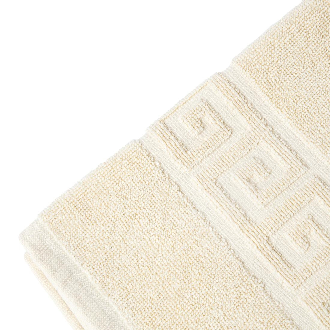 Mitre Essentials Nova Bath Mat Cream