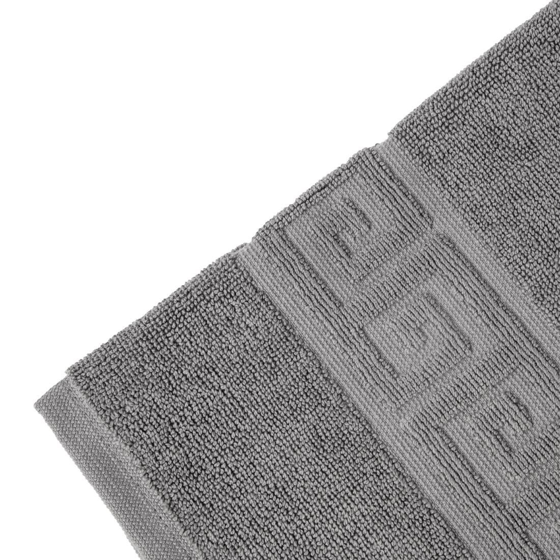 Mitre Essentials Nova Bath Mat Slate