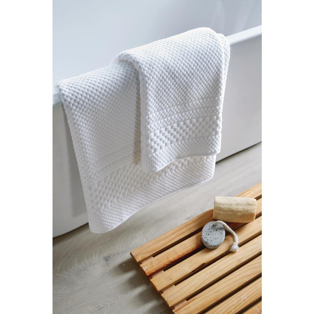 Mitre Heritage Chequers Hand Towel