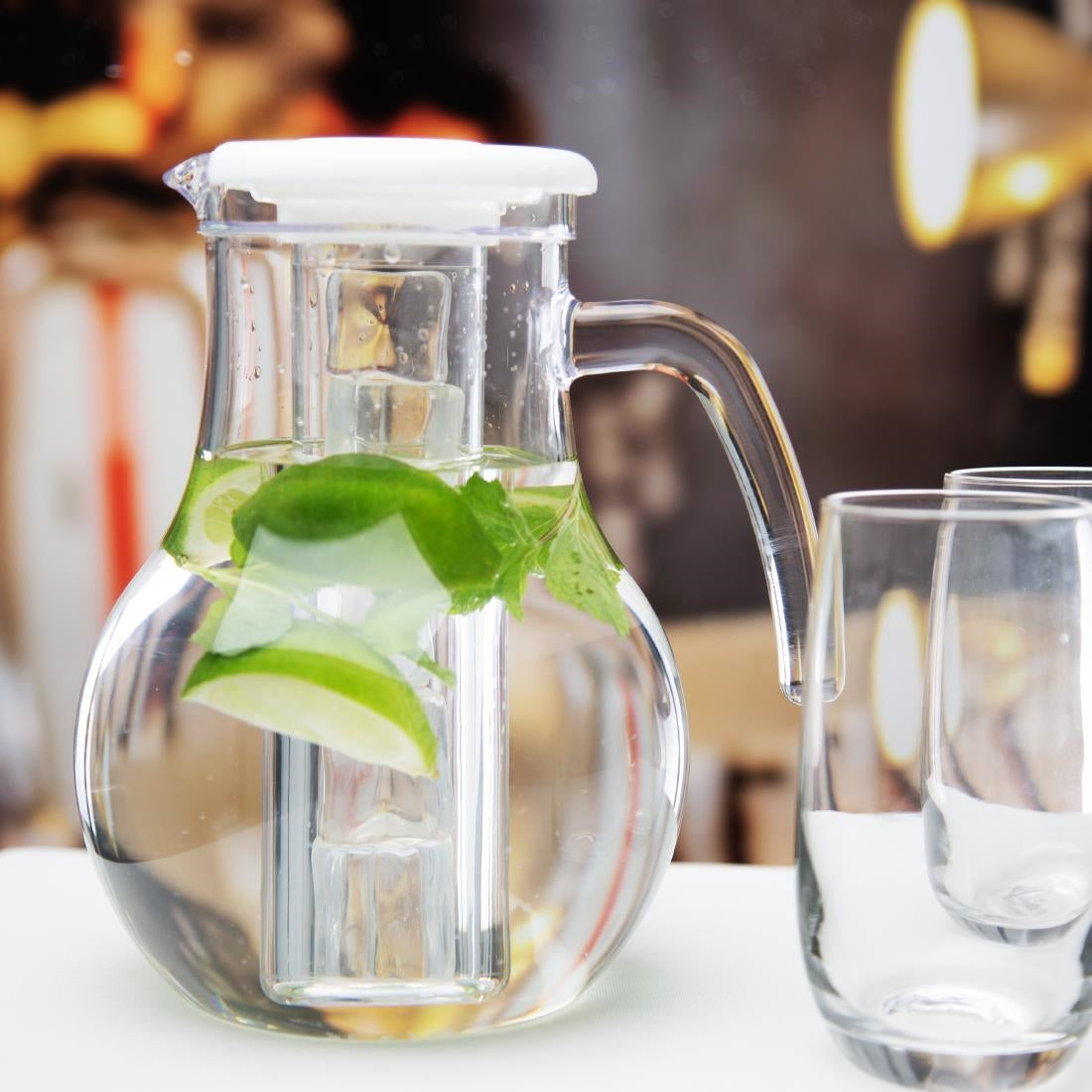 Olympia Kristallon Jug With Cooling Tube Polycarbonate Plain 1600ml