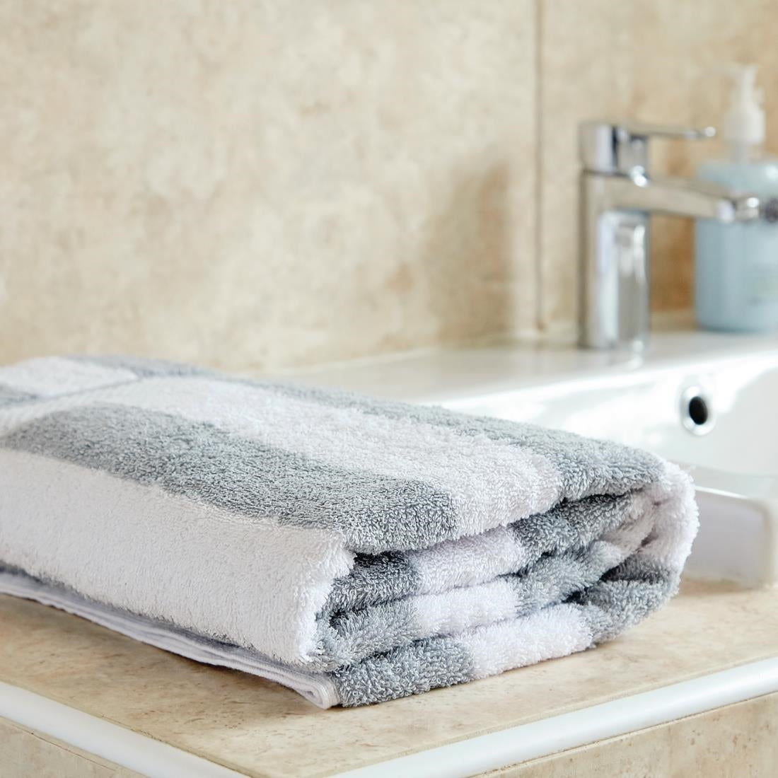 Mitre Comfort Splash Towel Grey