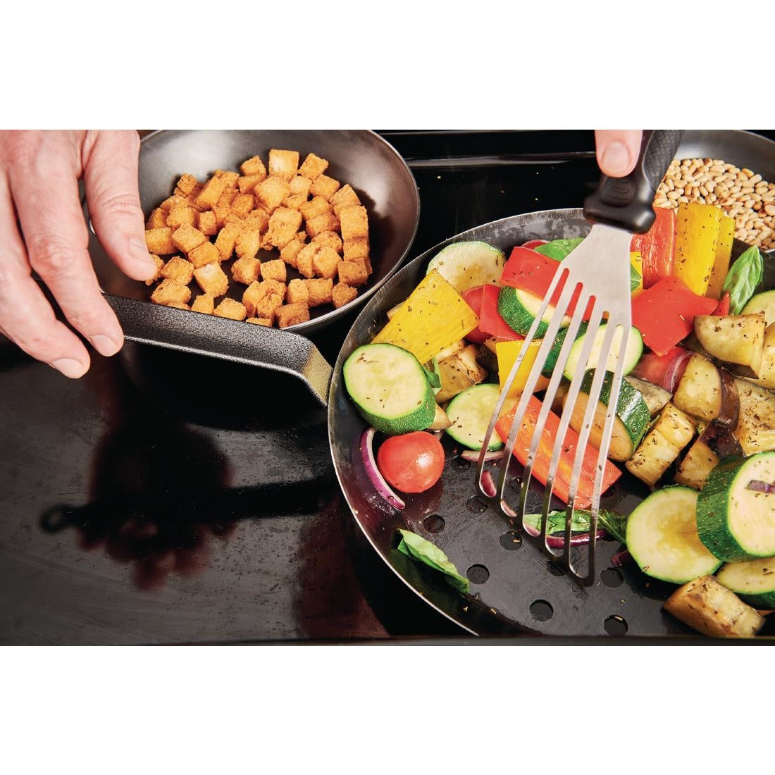 De Buyer Flexible Slotted Turner