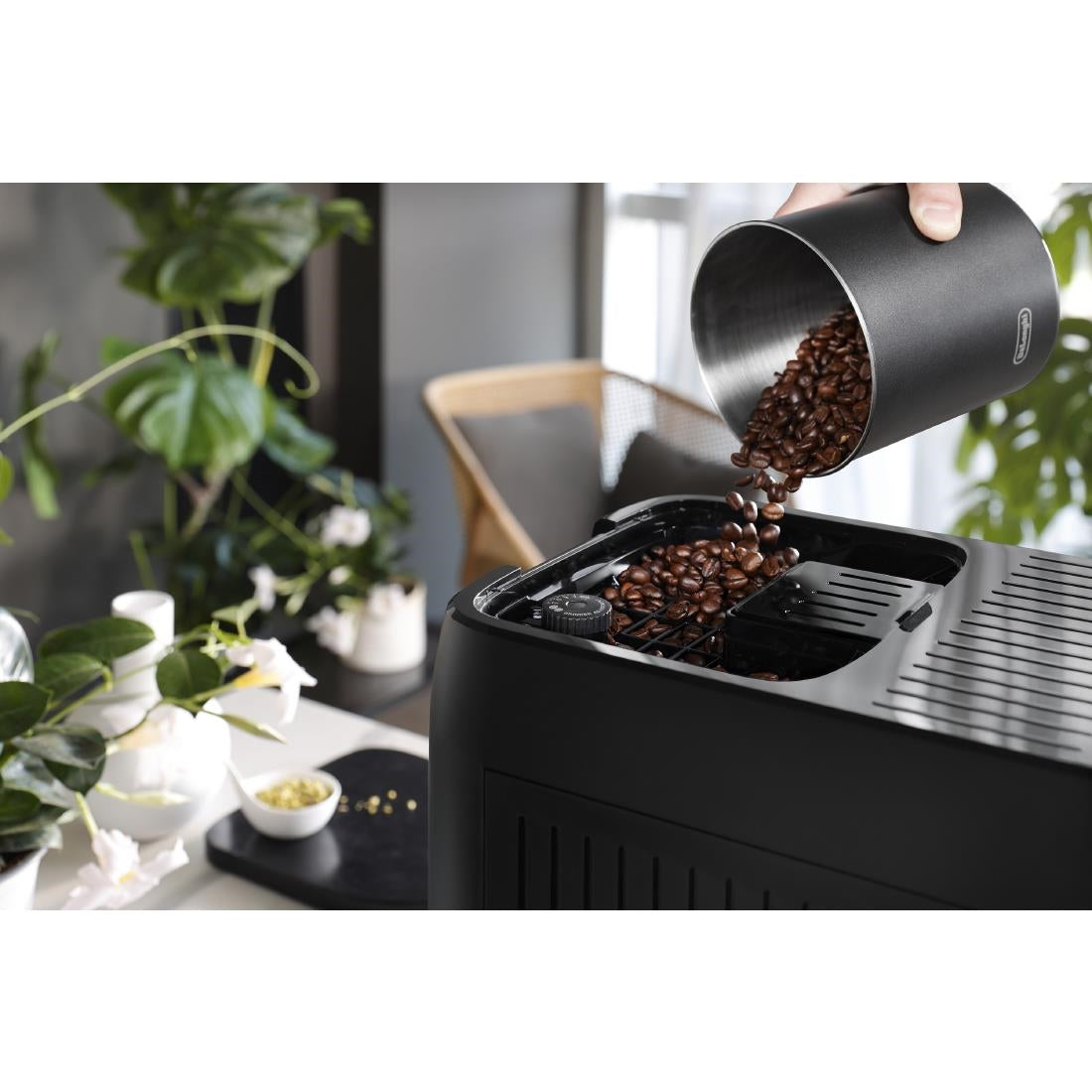 De'Longhi Magnifica Plus Bean to Cup Coffee Machine, ECAM320.60.B - Black